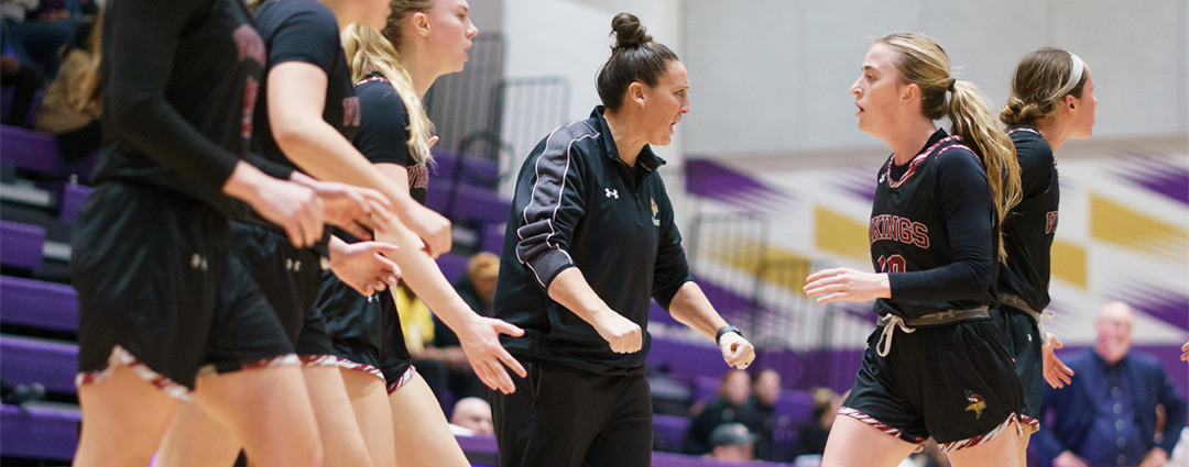 Vikings Women's Basketball Camps